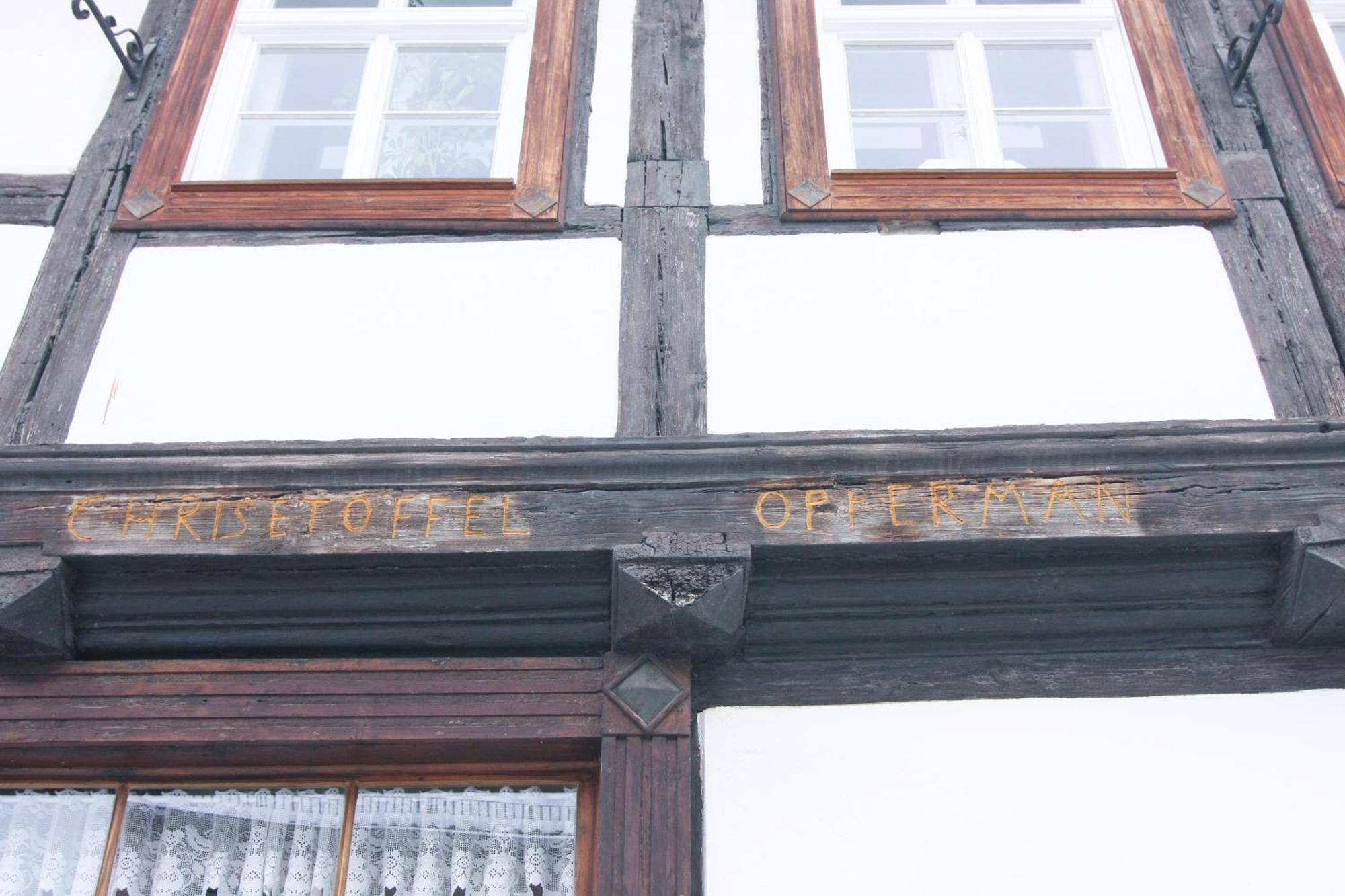 Urlaub Im Fachwerk - Das Sattlerhaus Quedlinburg Exterior foto